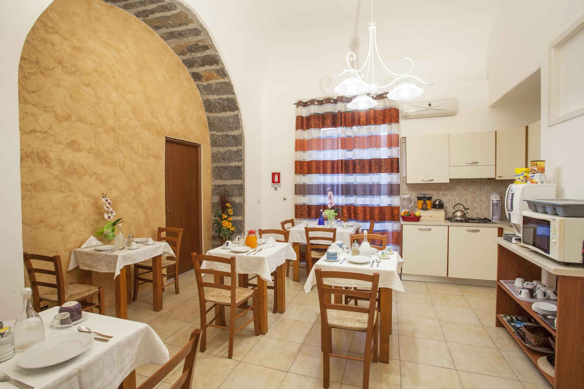 Siciliaetnamare 3* Riposto