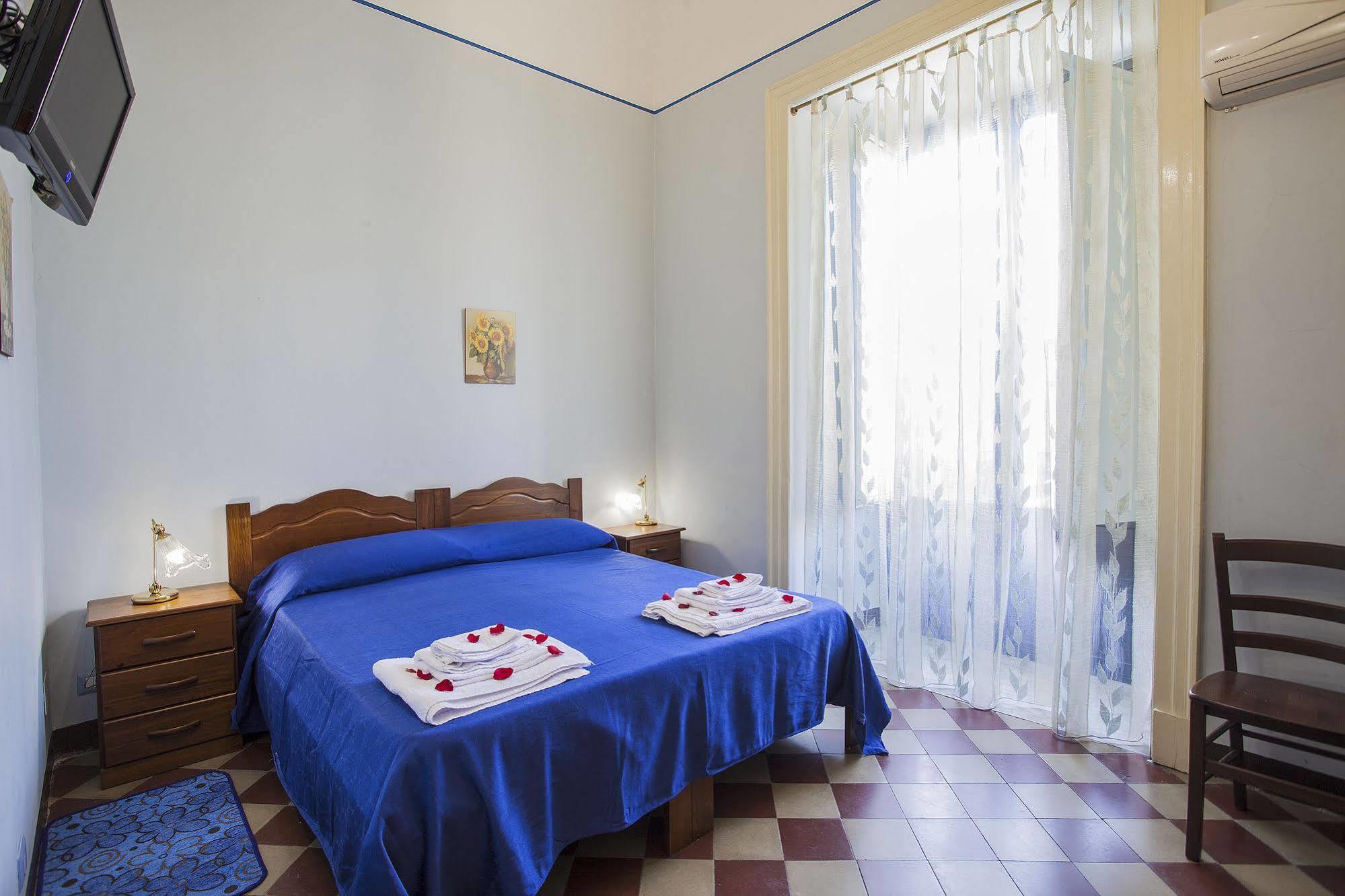 Couette-café Siciliaetnamare Riposto